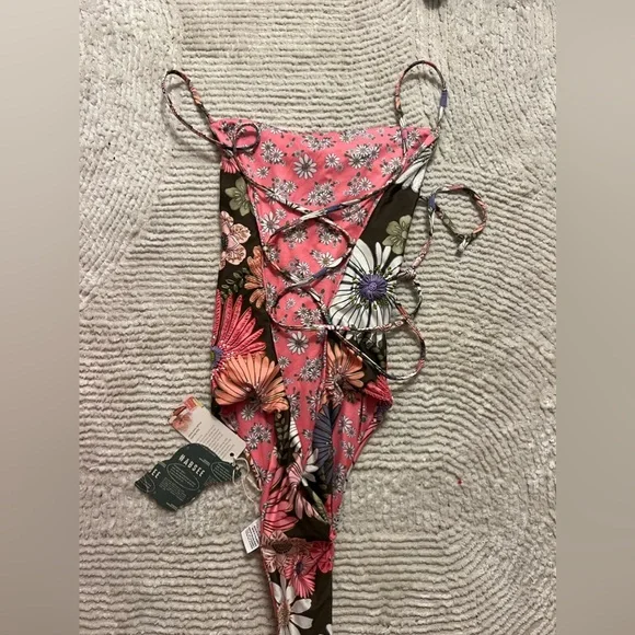 π₯ Agua Bendita Kali Floral One Piece Swimsuit - Reduced π - Picture 8 of 15